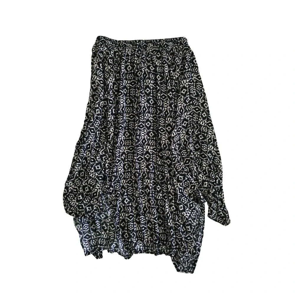 Hollister Womens Black White Geometric Tribal Sharkbite Hem Midi‎ Skirt Small